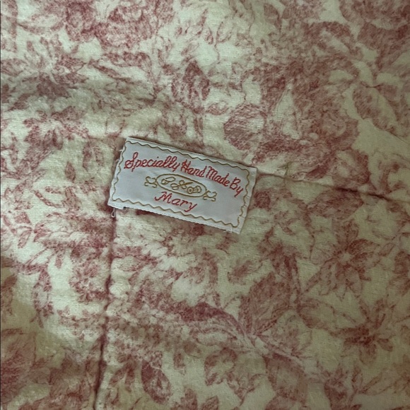 Handmade Spring Patchwork Pastel Quilt - Picture 5 of 5